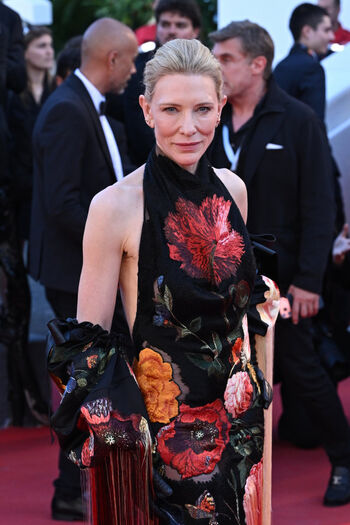 Full leaked Cate blanchett private photo