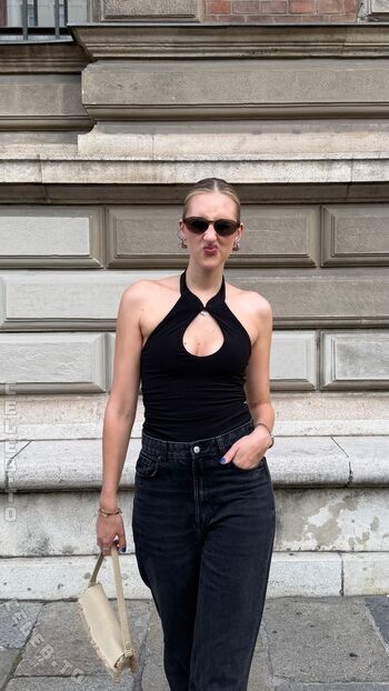 Full leaked Cathichali private photo
