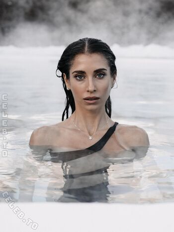 Full leaked Cathy hummels private photo