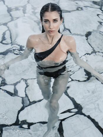 Full leaked Cathy hummels private photo