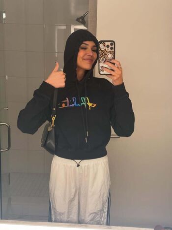 Full leaked Cathy kelley private photo