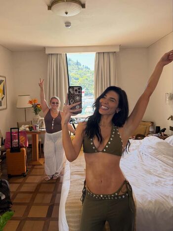 Full leaked Cathy kelley private photo
