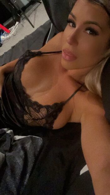 Full leaked Catie lee private photo