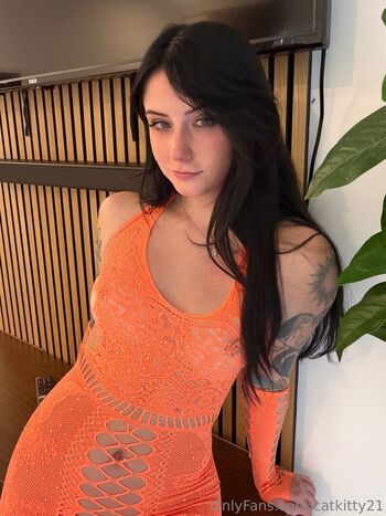 Full leaked Catkitty  page private photo