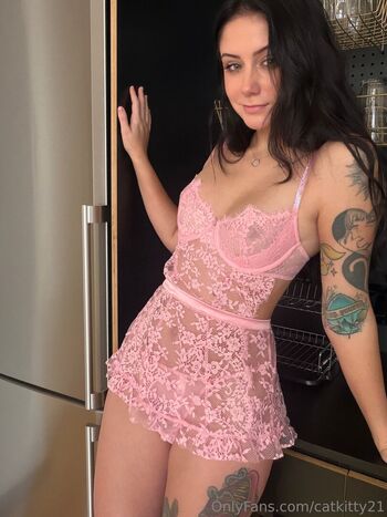 Full leaked Catkitty  page private photo