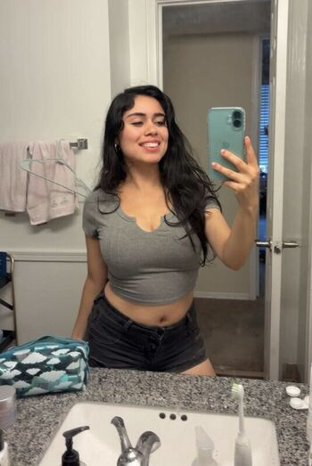 Full leaked Catphia private photo