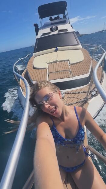 Full leaked Cela lopes private photo