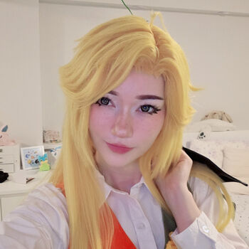 Full leaked Celebi cos private photo
