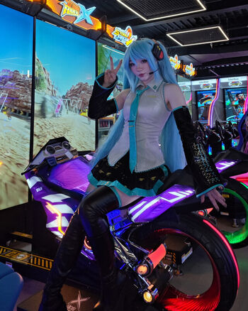 Full leaked Celebi cos page private photo