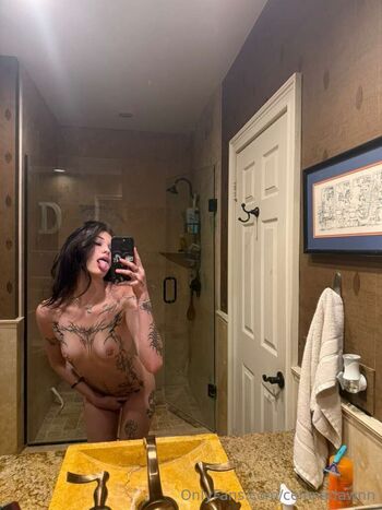 Full leaked Celenadawnn private photo