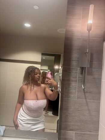 Full leaked Celeste private photo
