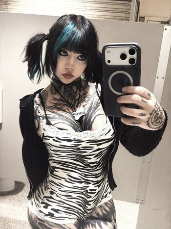 celeste_triplex