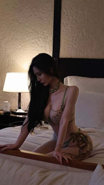 Full leaked Celi nejy private photo
