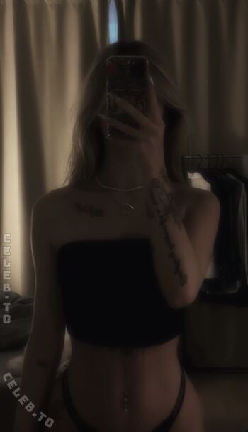 Full leaked Celiinxsaa private photo