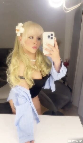 Full leaked Celina x  page private photo