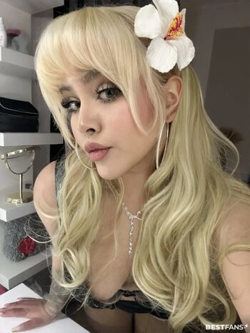 Full leaked Celina x  page private photo
