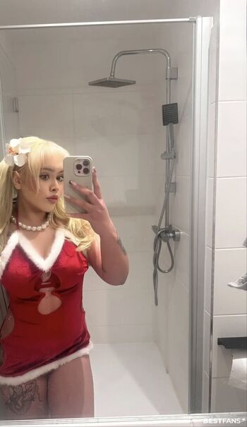 Full leaked Celina x  page private photo