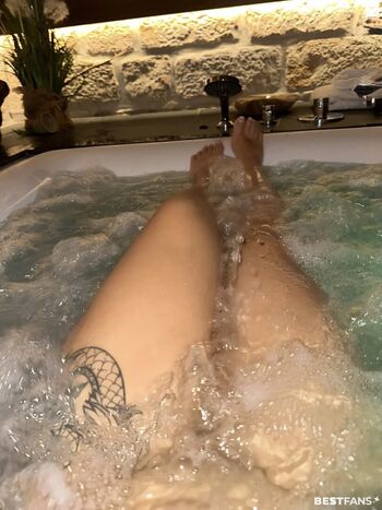 Full leaked Celina x  page private photo