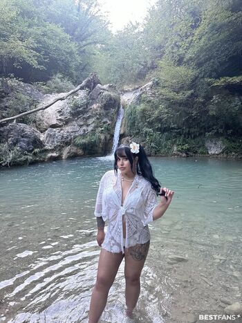 Celina_x31