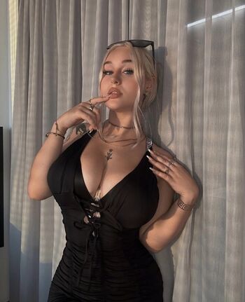 Celine Schneider