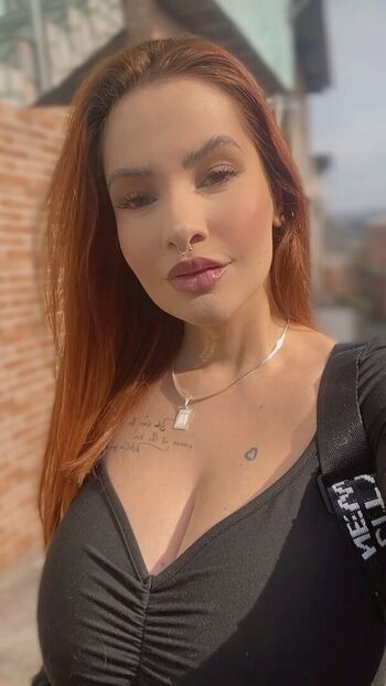 Full leaked Celle pinto private photo