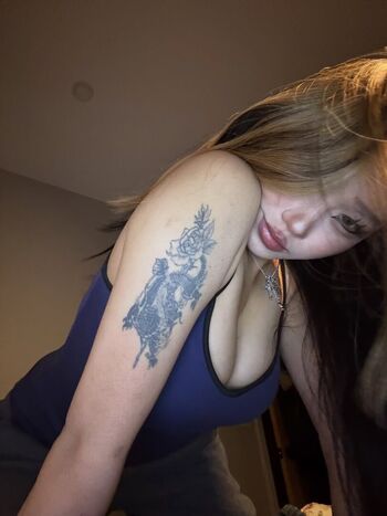 Full leaked Cellow page private photo