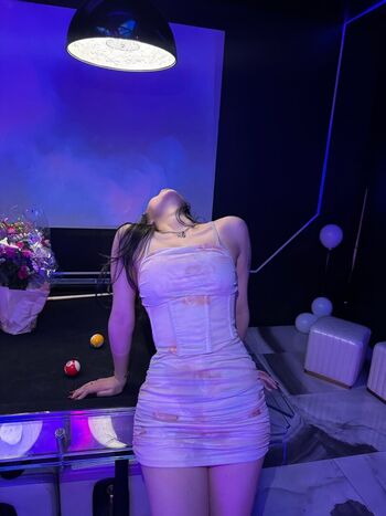 Full leaked Cellow page private photo