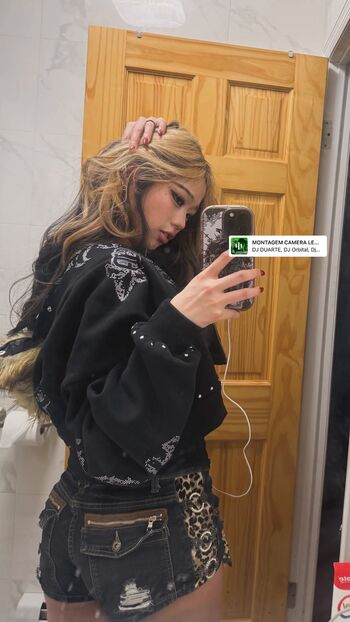 Full leaked Cellow page private photo