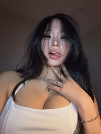Full leaked Cellow page private photo