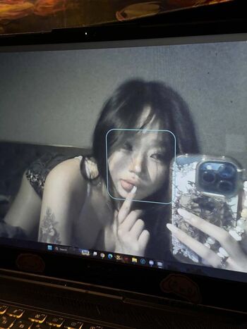 Full leaked Cellow page private photo