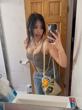 Full leaked Cellow private photo