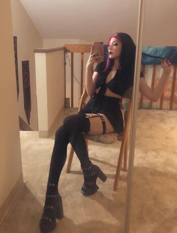 Full leaked Cemeteryfaerie private photo