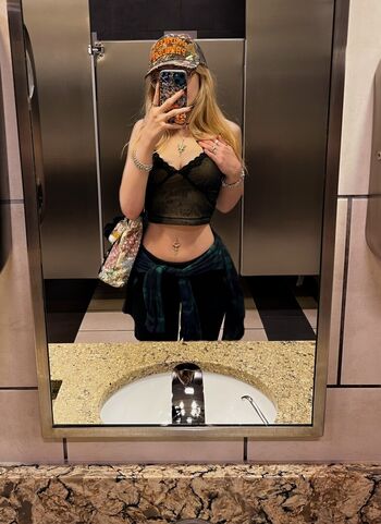 Full leaked Cemeteryfaerie private photo