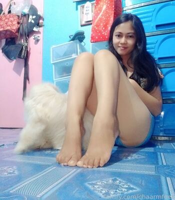 Full leaked Chaarmfeet page private photo