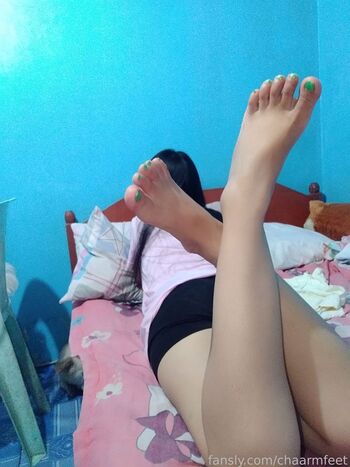 Full leaked Chaarmfeet page private photo