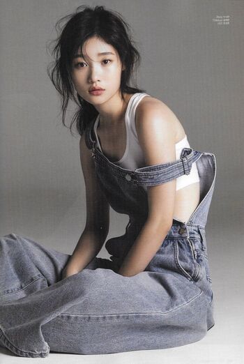 Chae Yeon