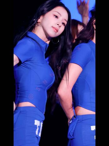 Full leaked Chaeyoung private photo