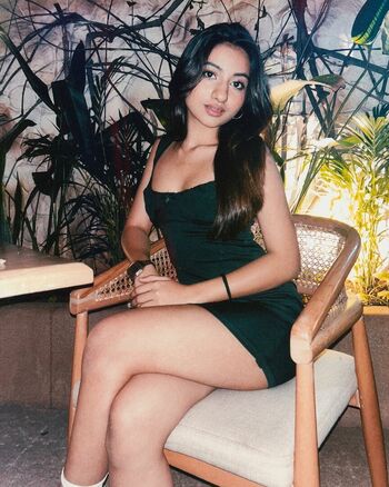 Full leaked Chandni solanki private photo