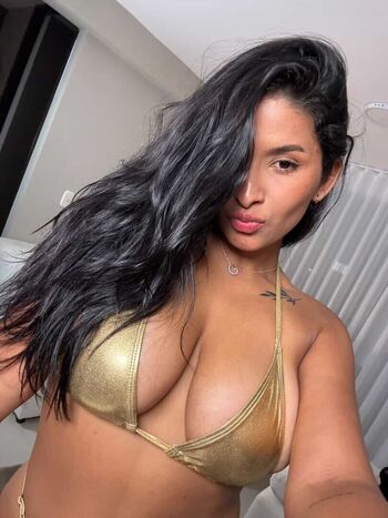 Full leaked Chanelbrown private photo