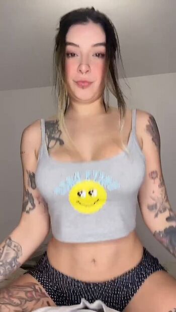 Full leaked Chanelzinhad private photo