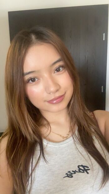Full leaked Chantalajah page private photo
