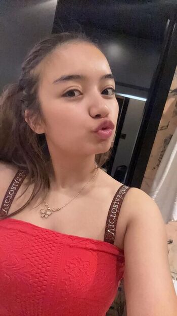 Full leaked Chantalajah private photo