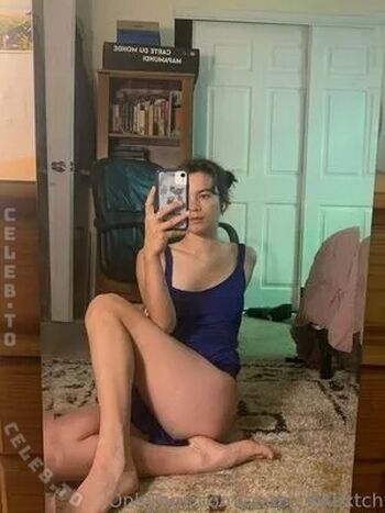 Full leaked Chapstickbxtch private photo