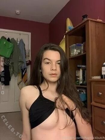 Full leaked Chapstickbxtch private photo