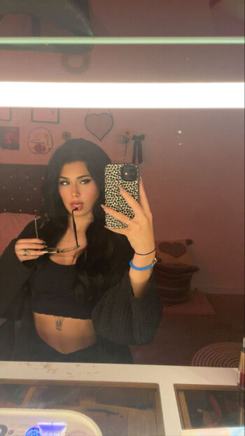 Full leaked Charleegirl private photo
