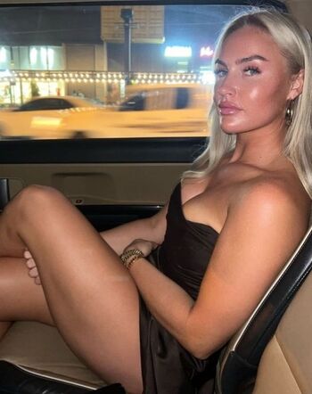 Charley Hull