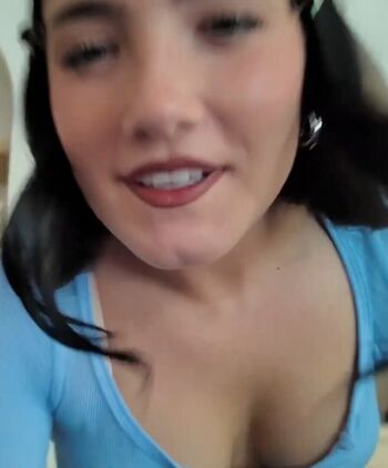 Full leaked Charli d amelio private photo