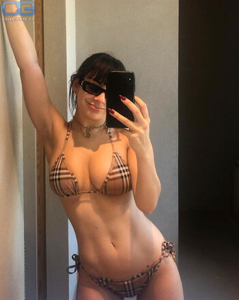 Full leaked Charli xc private photo