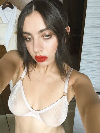 Full leaked Charli xc private photo