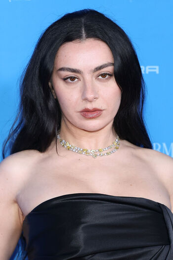 Full leaked Charli xcx page private photo